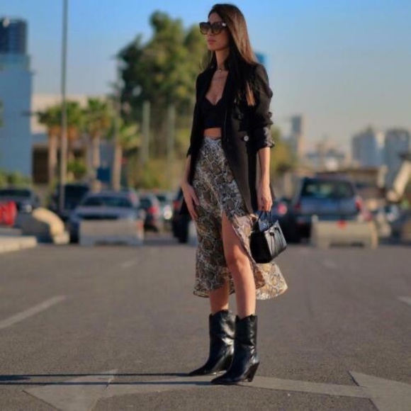 Zara NWT Snake Print MIDI Skirt Small - Picture 2 of 10